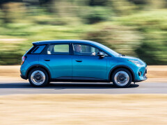 2026 Aion UT Electric Hatchback Debuts in Europe With 201 HP and 60-kWh LFP Battery pic #9883