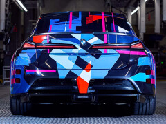 BMW Celebrates One Million M Cars and Teases Electric M3 pic #9904