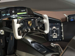 Porsche Confirms Dedicated Mid-Engine Platform for New Combustion Hypercar pic #9936