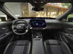 BMW Unveiled the Neue Klasse iX4 Coupe SUV Topped by a 612-HP M60 Variant pic #9992