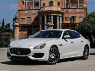 Maserati Quattroporte
