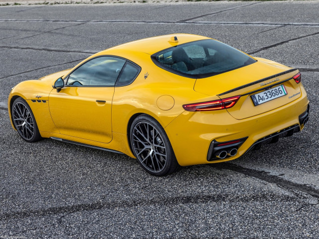 maserati granturismo pic #203282