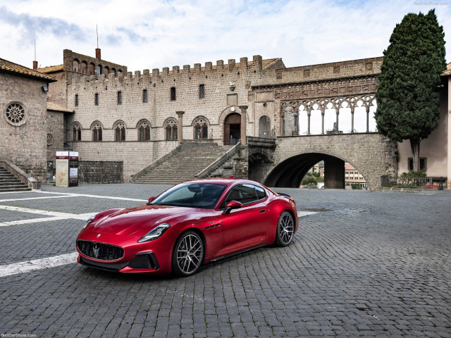 maserati granturismo pic #203285