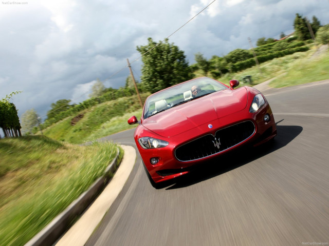 maserati grancabrio sport pic #82761