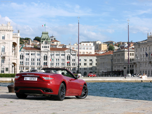 maserati grancabrio sport pic #82762