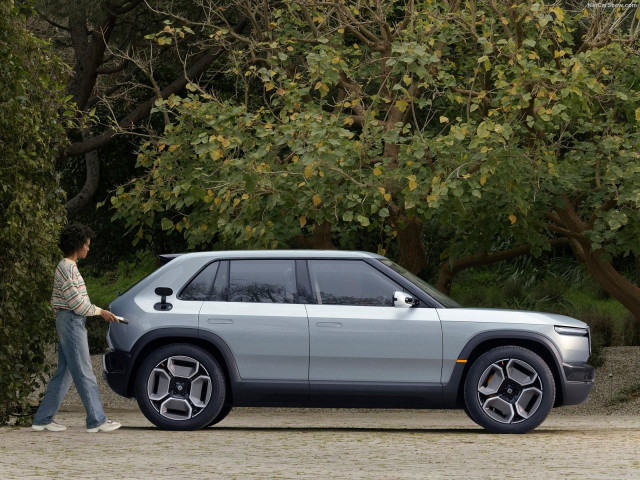 rivian r3 pic #204890