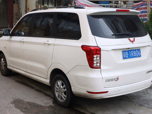 wuling hongguang pic #209329