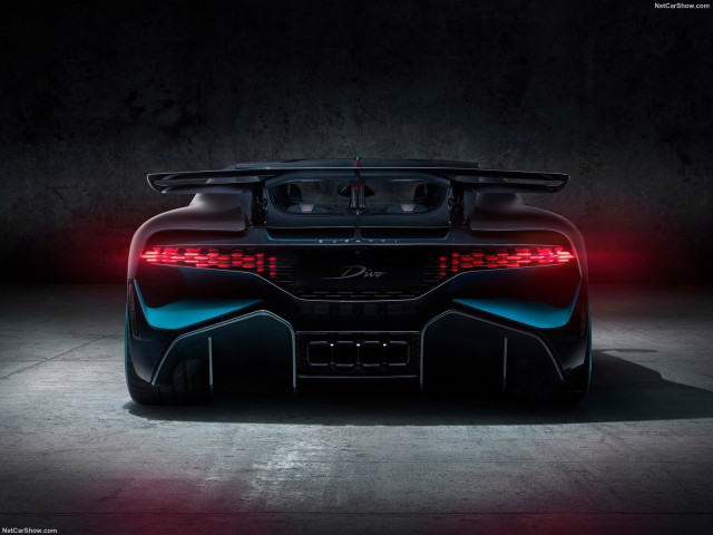 bugatti divo pic #190176