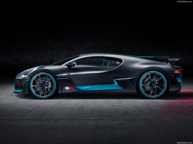 bugatti divo pic #190180