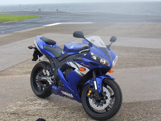 yamaha yzf-r1 pic #21793