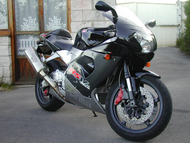 aprilia rsv 1000 mille pic #17017