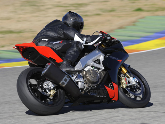 aprilia rsv4 factory pic #65637