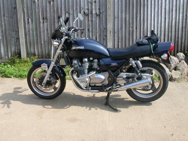 kawasaki zephyr 750 pic #21976