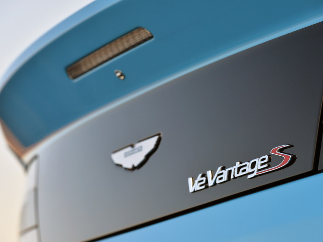 aston martin v12 vantage pic #103354