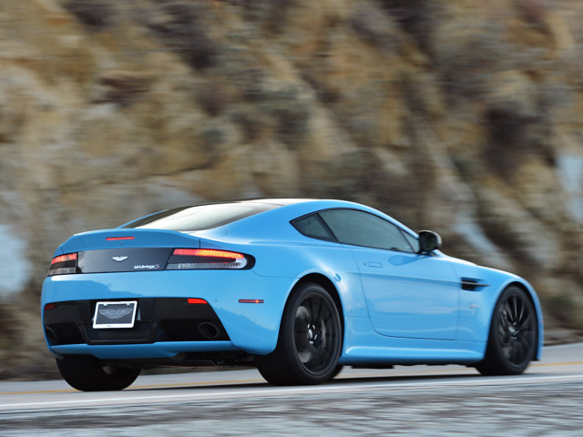 aston martin v12 vantage pic #103374