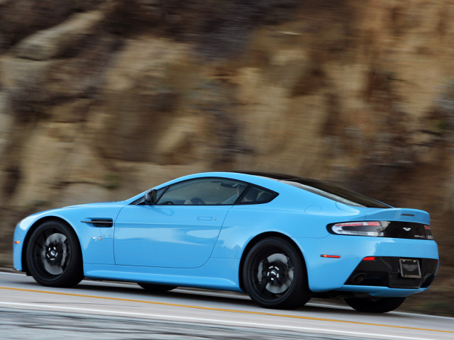 aston martin v12 vantage pic #103377