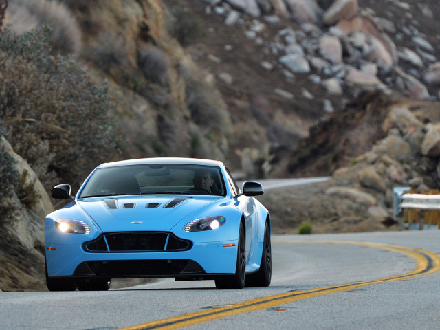 aston martin v12 vantage pic #103383