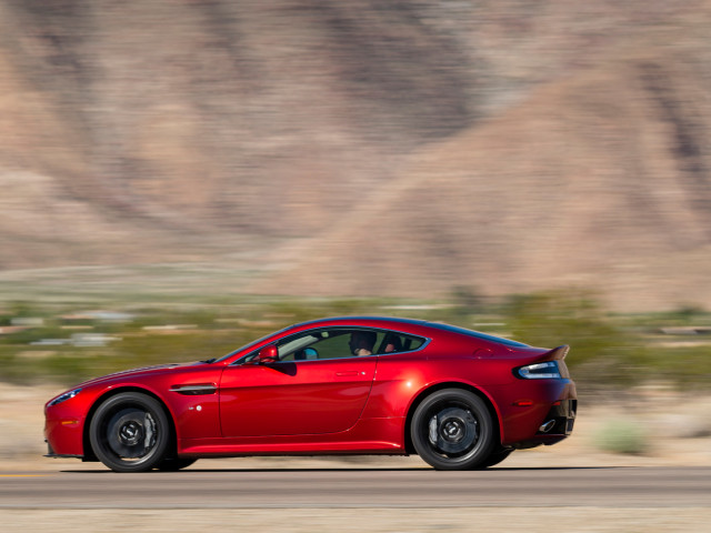 aston martin  v12 vantage s 2014 pic #108160