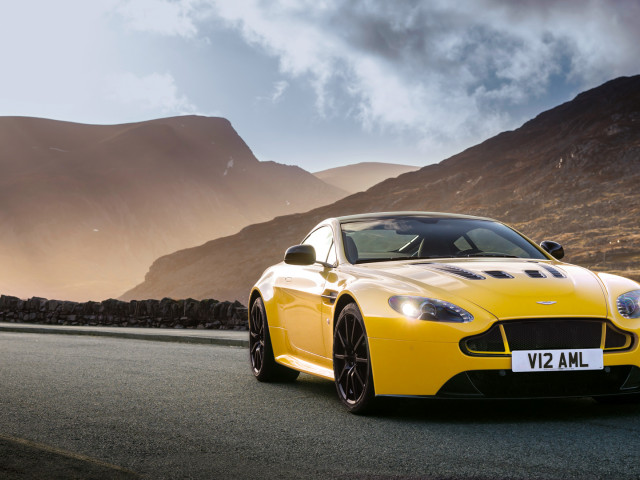 aston martin  v12 vantage s 2014 pic #108162