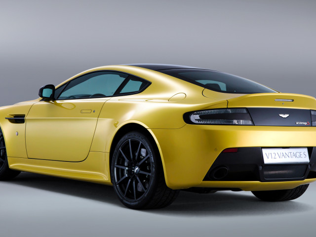 aston martin  v12 vantage s 2014 pic #108169