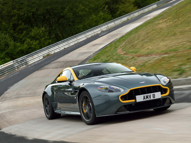 aston martin v8 vantage gt pic #123905