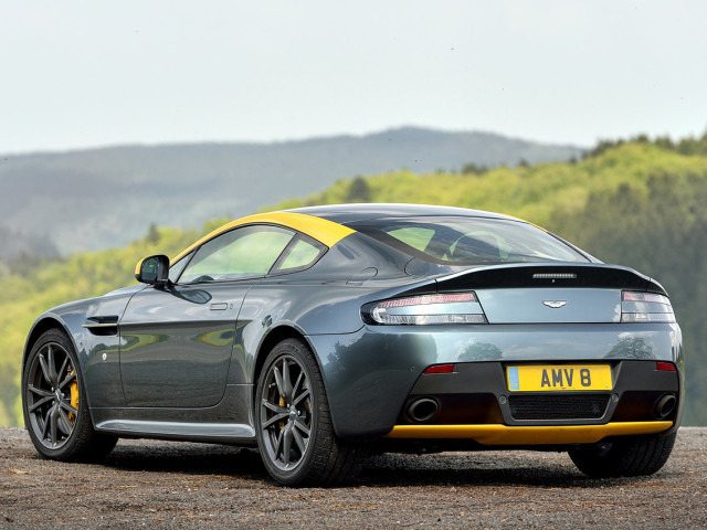 aston martin v8 vantage gt pic #123913