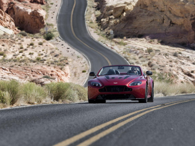 aston martin  v12 vantage s 2014 pic #124483