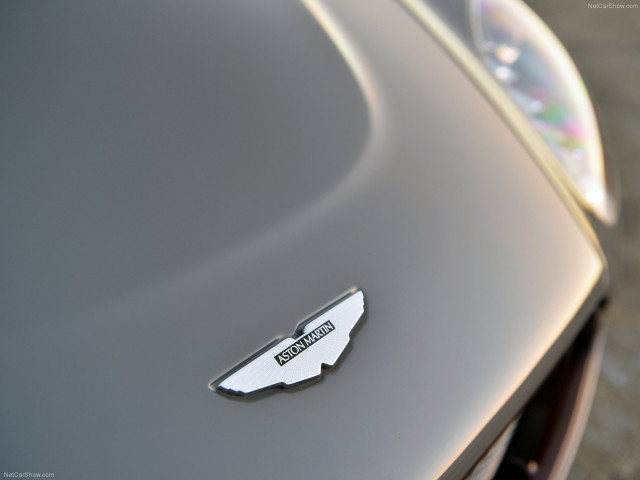 aston martin v12 vantage s roadster pic #131622