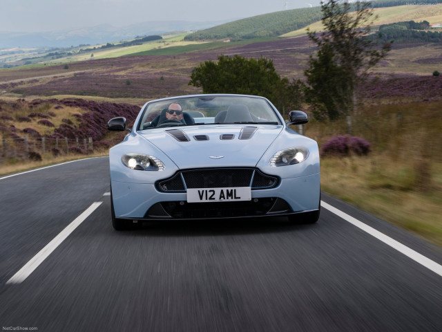 aston martin v12 vantage s roadster pic #131695