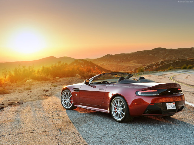 aston martin v12 vantage s roadster pic #131716