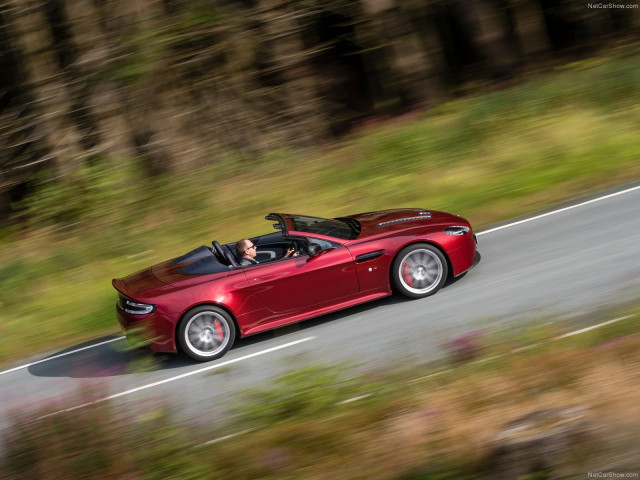 aston martin v12 vantage s roadster pic #131718