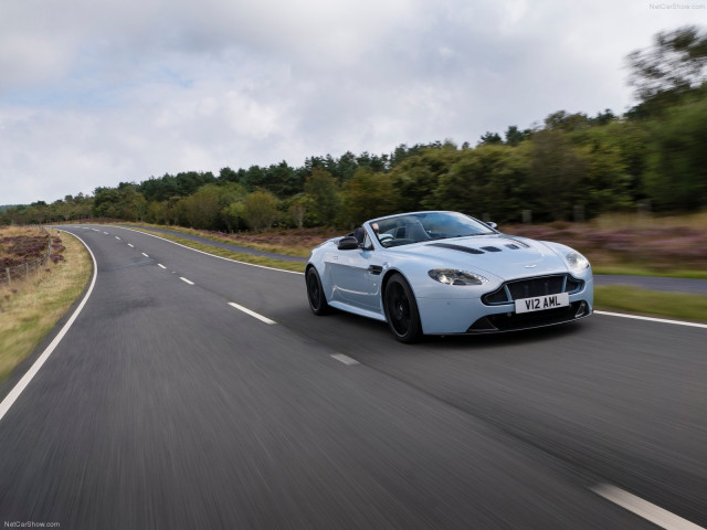 aston martin v12 vantage s roadster pic #131730