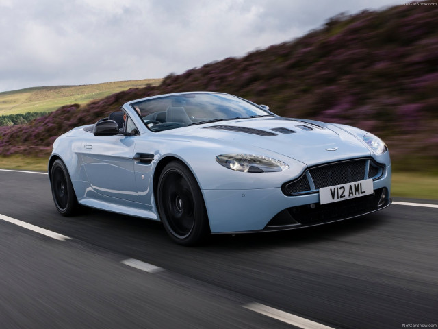 aston martin v12 vantage s roadster pic #131733