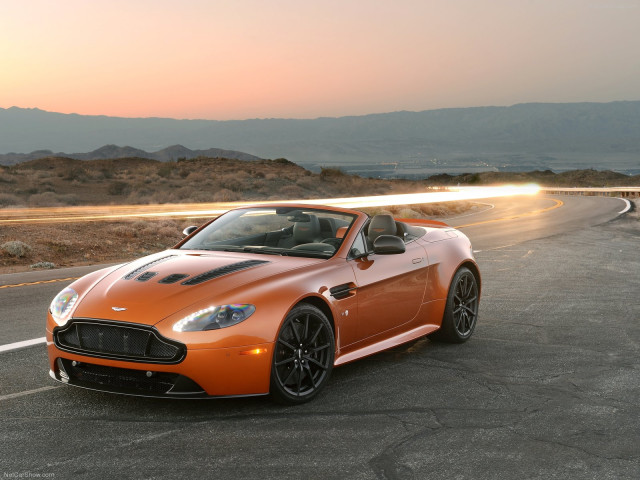 aston martin v12 vantage s roadster pic #131748