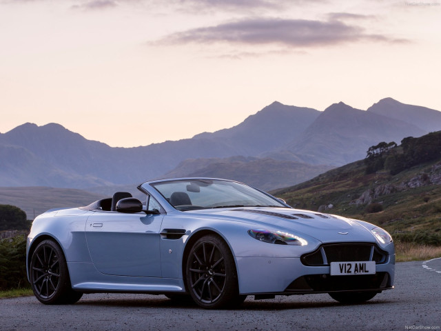 aston martin v12 vantage s roadster pic #131753