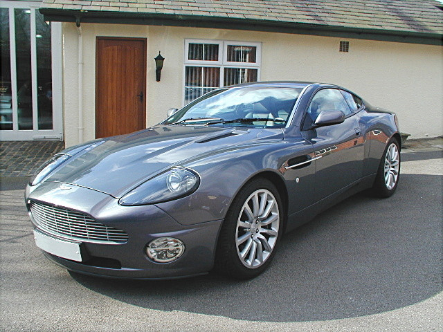 aston martin v12 vanquish pic #13220