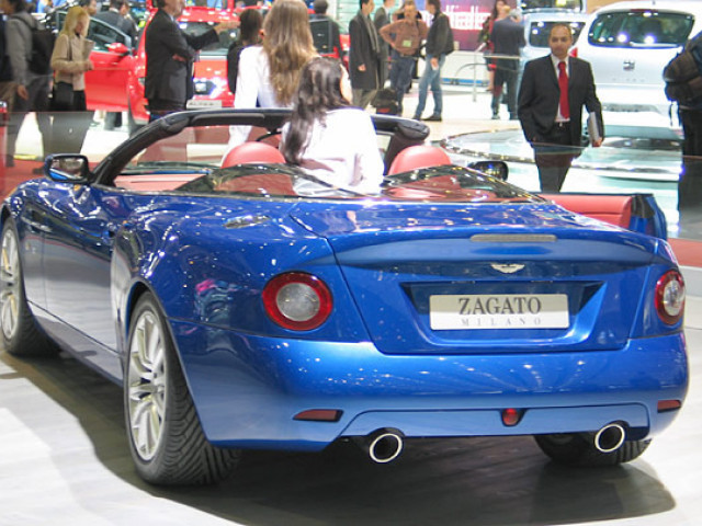 aston martin vanquish zagato roadster pic #13244