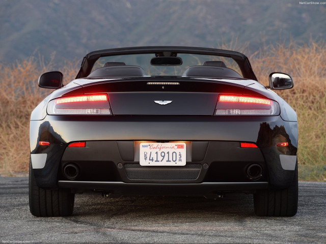 aston martin v8 vantage gt roadster pic #138290