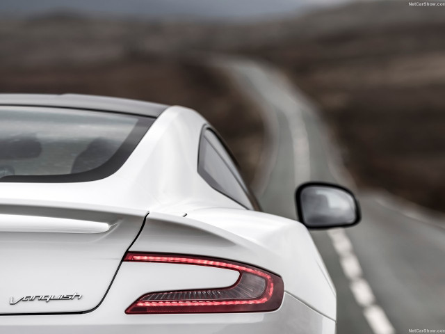 aston martin vanquish carbon white pic #138780