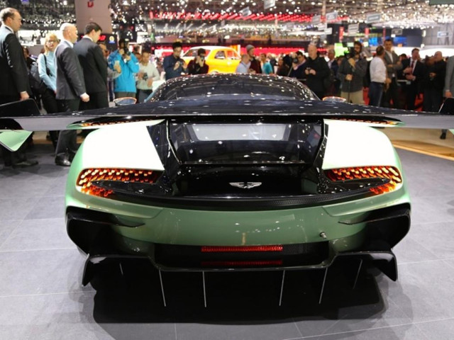 aston martin vulcan pic #138811