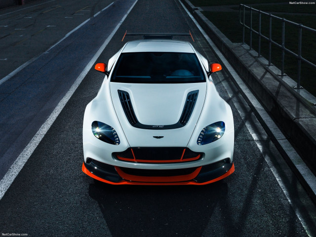 aston martin vantage pic #149546