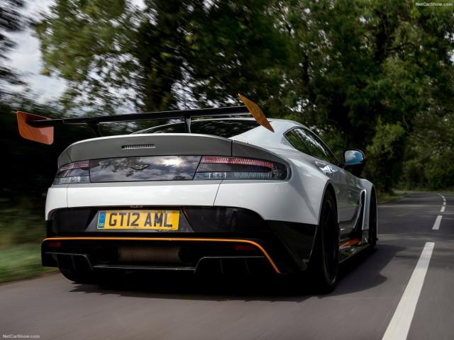 aston martin vantage pic #149547