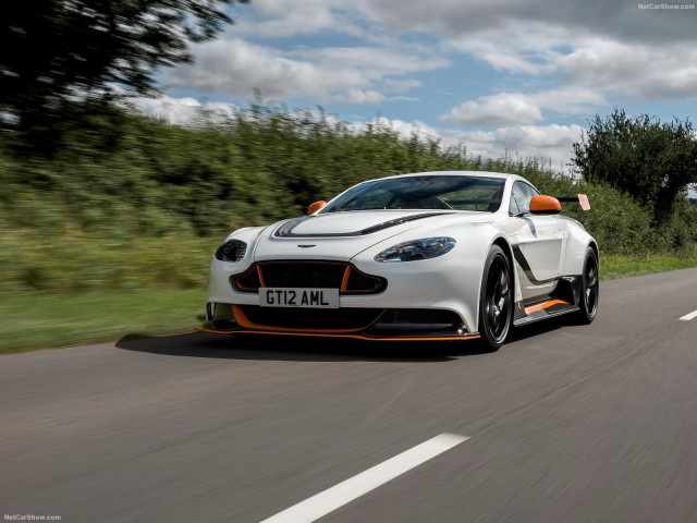 aston martin vantage pic #149559