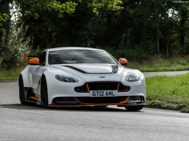 aston martin vantage pic #149563