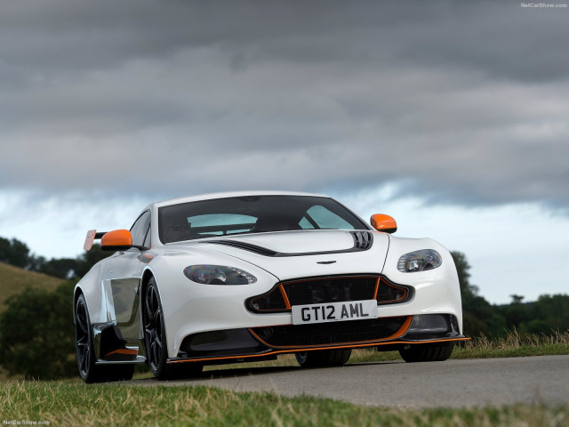 aston martin vantage pic #149567