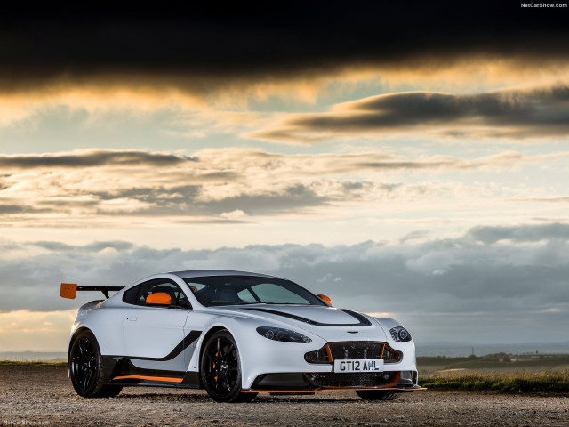 aston martin vantage pic #149569