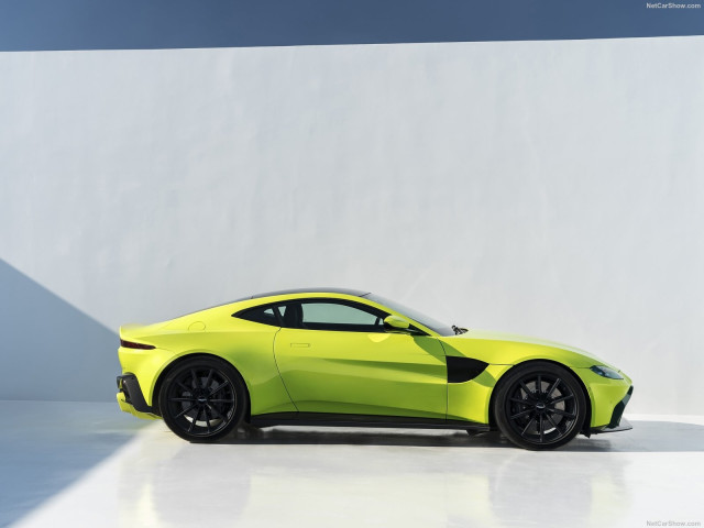 aston martin vantage pic #183643