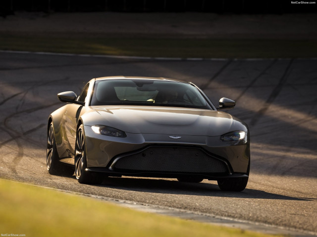 aston martin vantage pic #183646