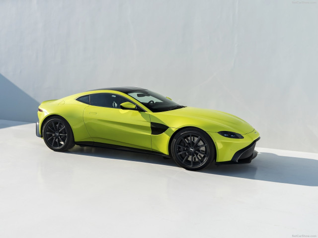 aston martin vantage pic #183647