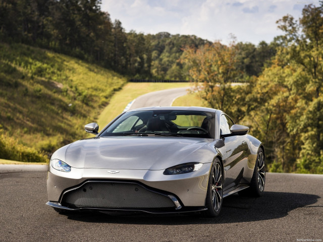 aston martin vantage pic #183648